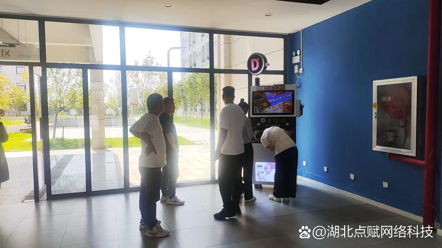 智能现制饮品时代 技术如何破解传统饮品店的人力与品质困局